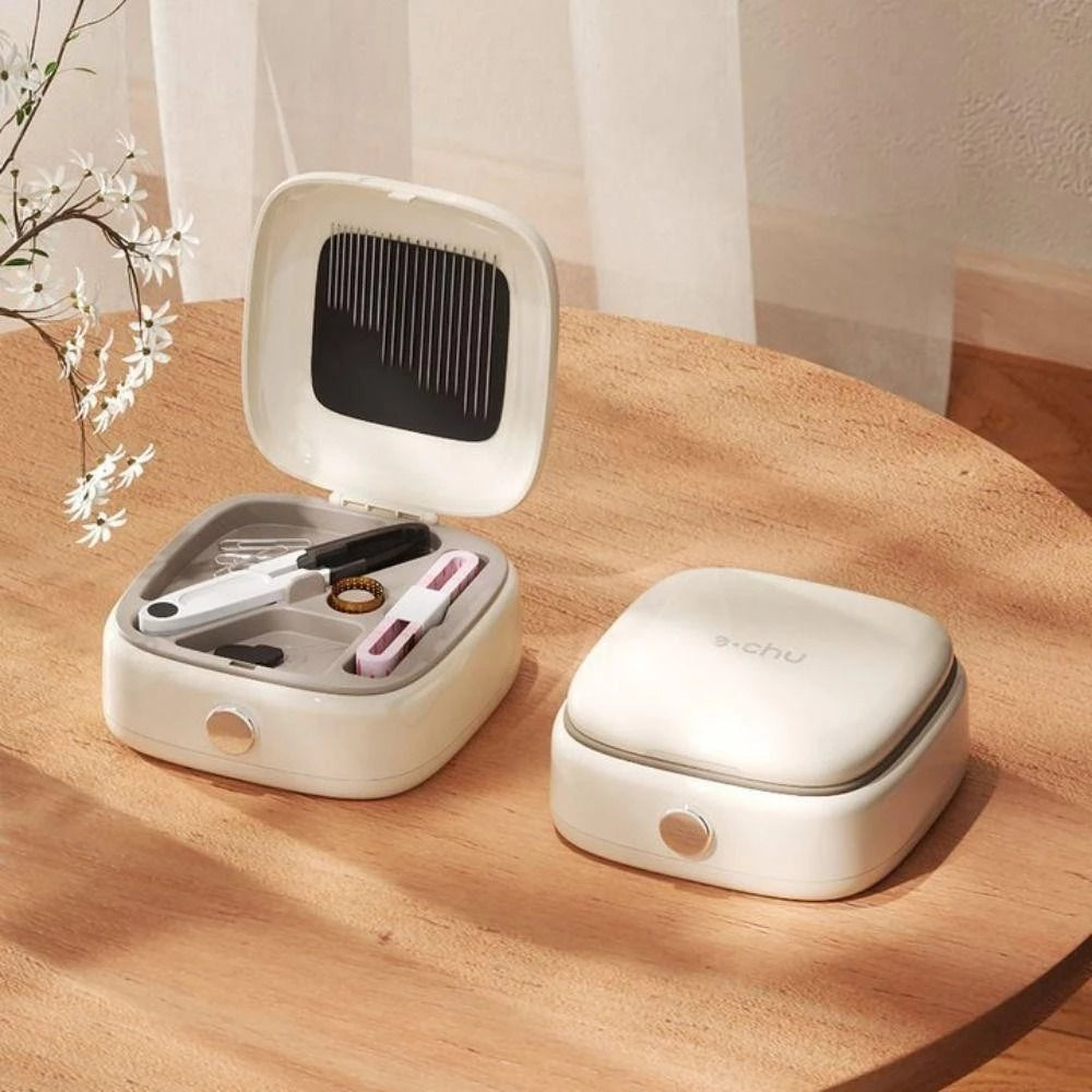 Portable Magnetic Sewing Kit