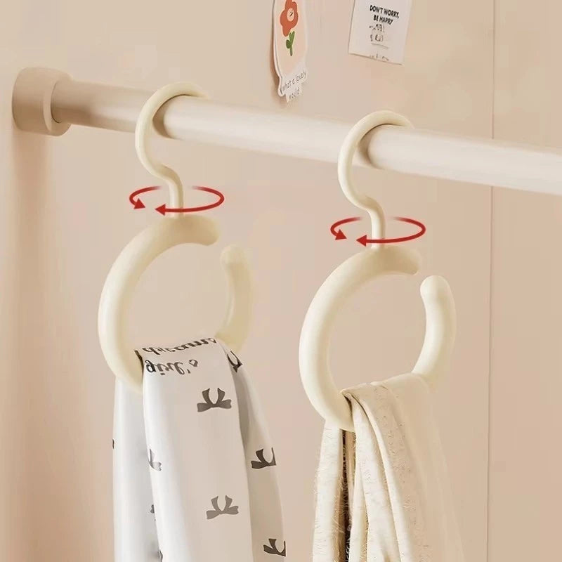 Dopamine Circular Hanger